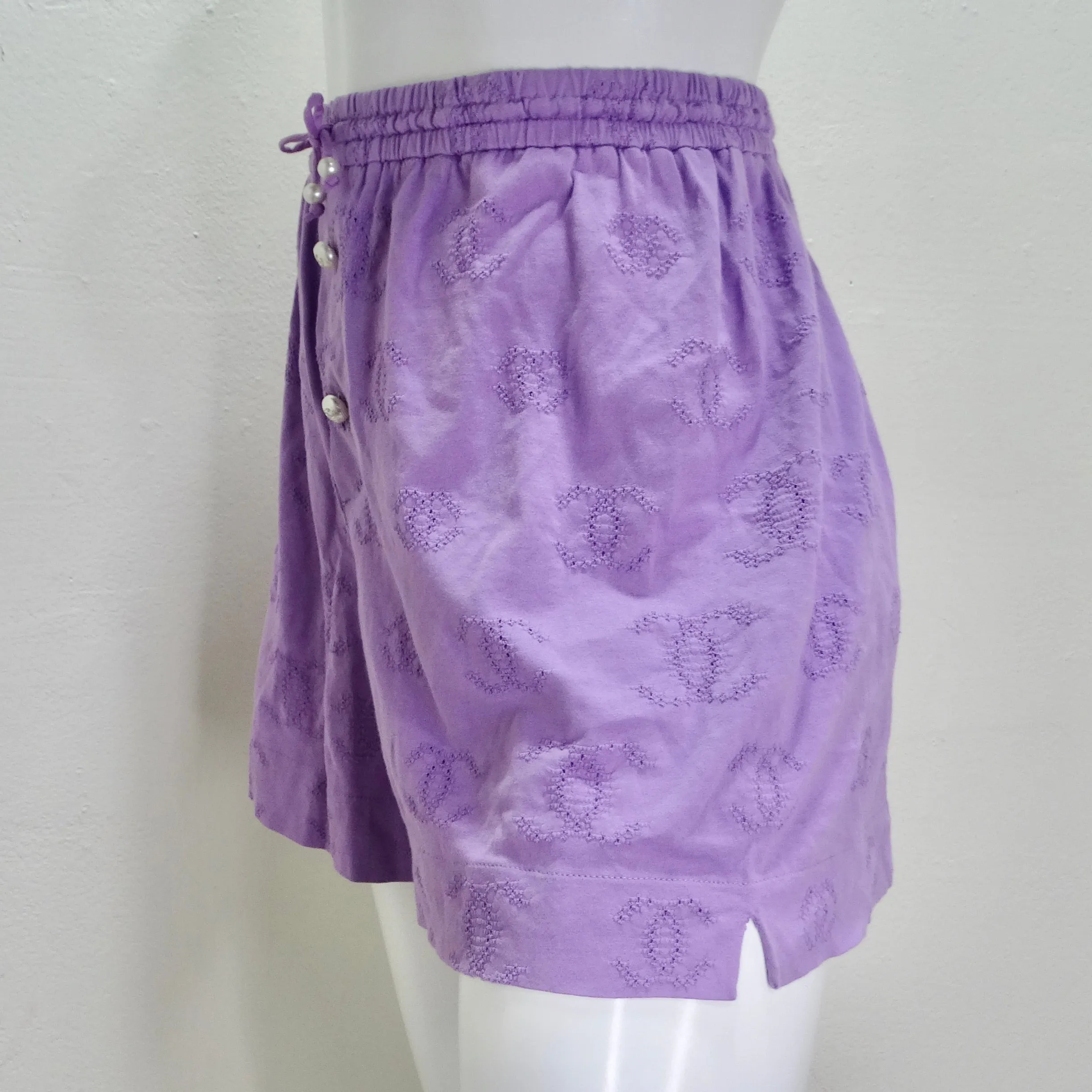 Chanel 2022 Purple CC Logo Faux Pearl Shorts