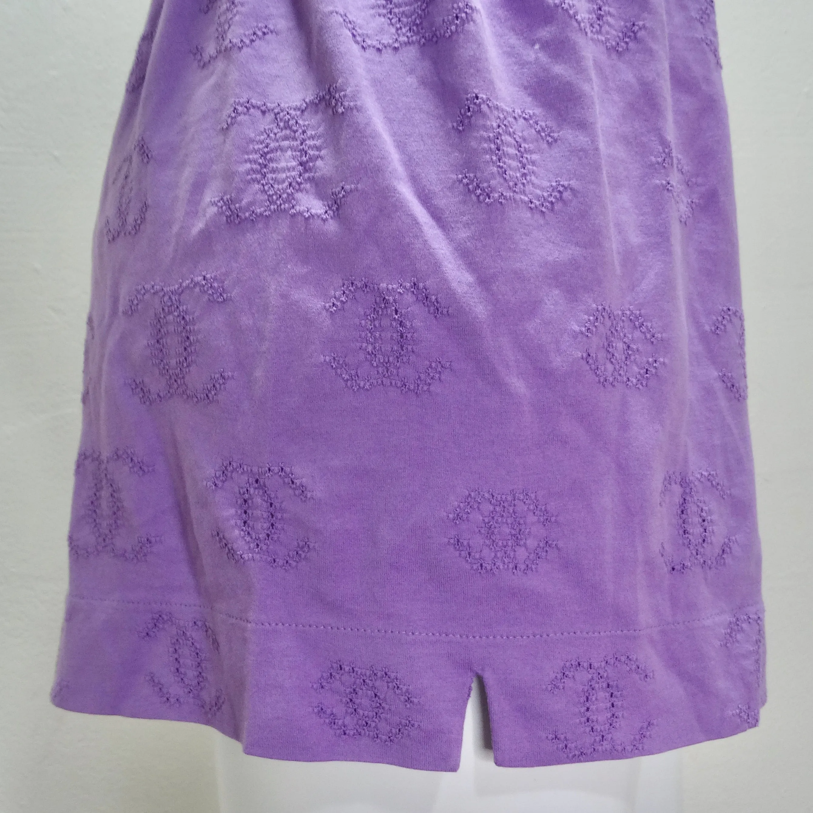 Chanel 2022 Purple CC Logo Faux Pearl Shorts