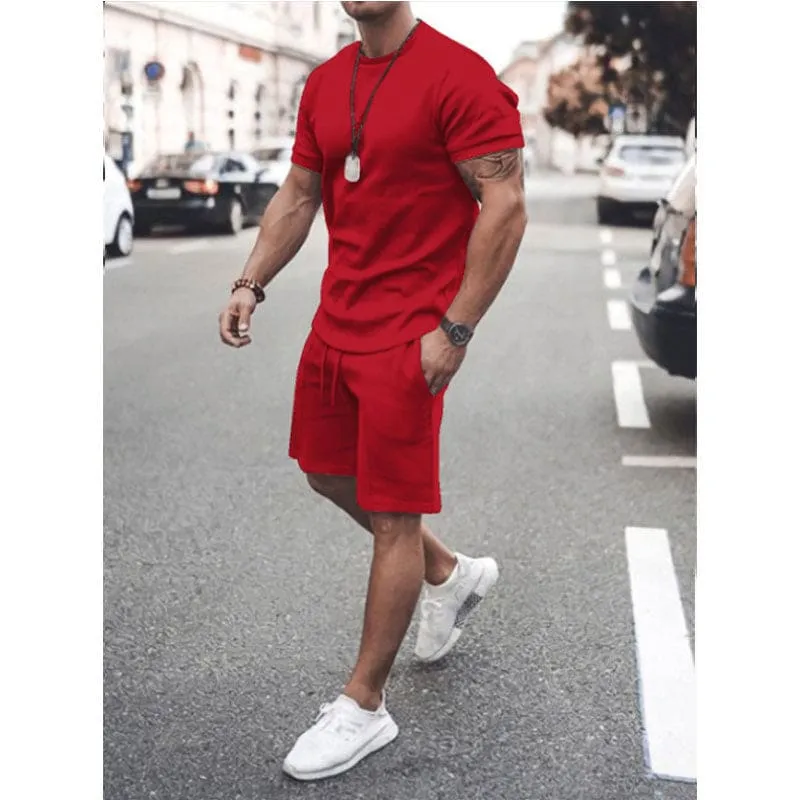 Men Round Neck Slim Tee & Drawstring Side Pocket Sports Shorts