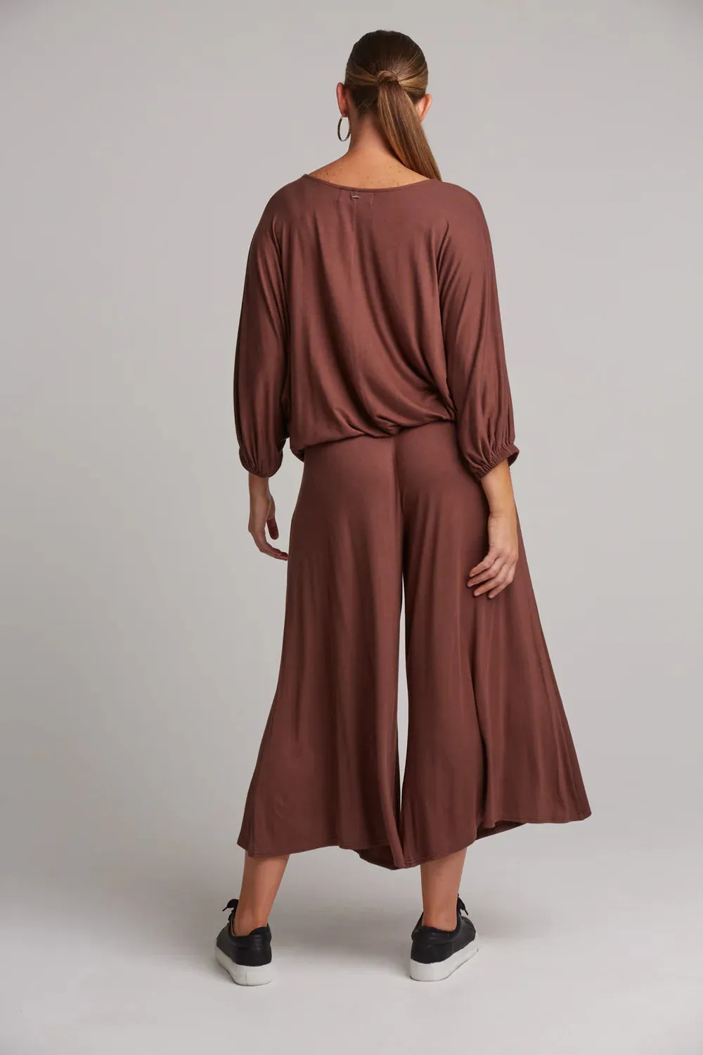 Studio Jersey Relaxed Top / Mocha